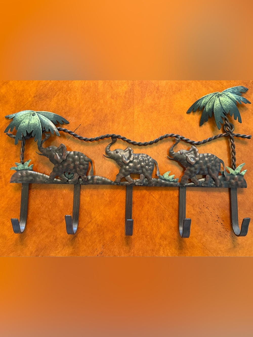 Vintage Style Elephant and Palm Tree Wall Hook Rack - Faux Bronze